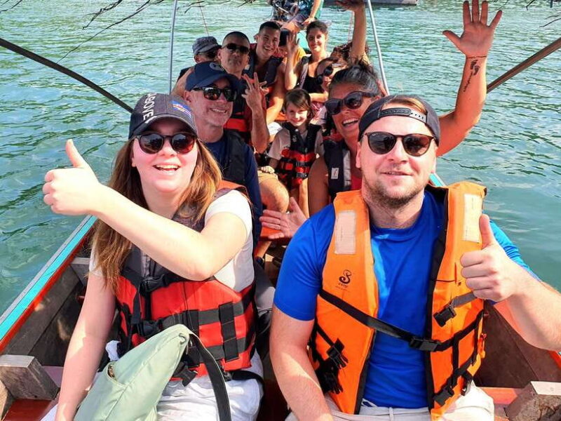 From Krabi : Khao Sok Cheow Lan Lake : LUNCH at PHUTAWAN - Lunch at PHUTAWAN Raft House