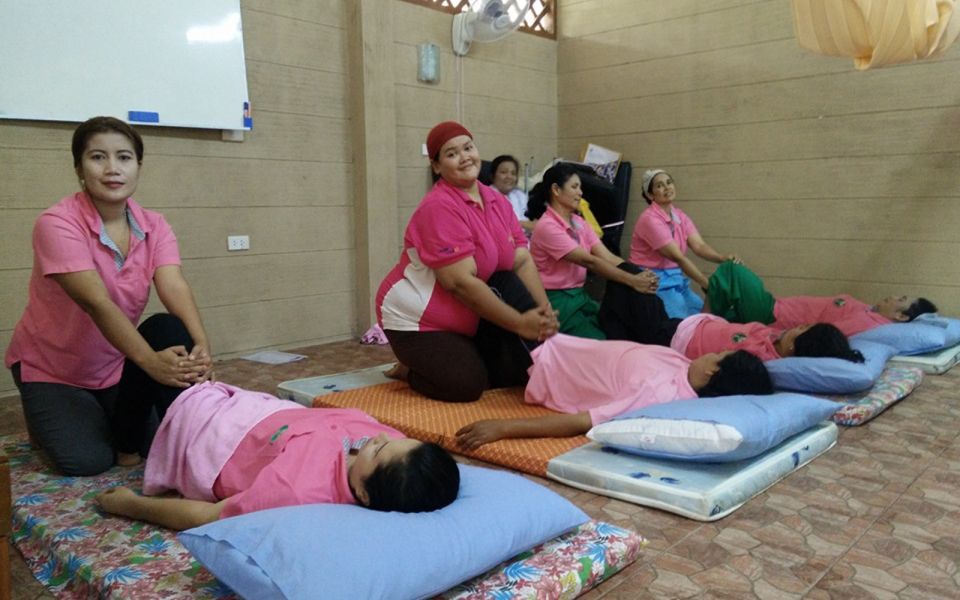 From Krabi: Khlong Thom Saltwater Hot Spring and Museum Tour - Highlights of the Tour