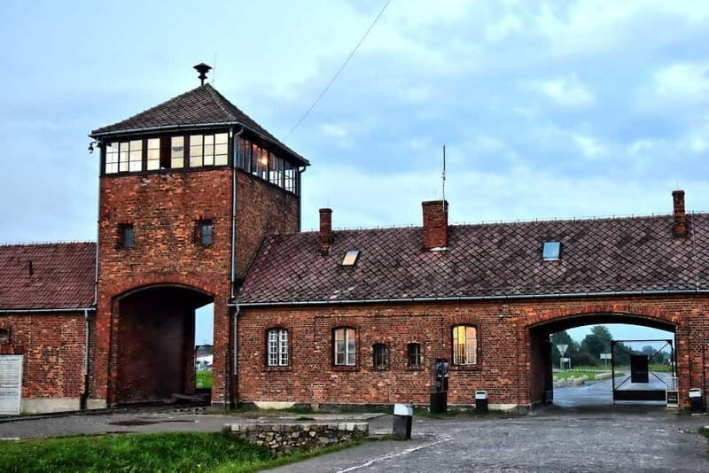 From Krakow: Auschwitz-Birkenau Guided Tour & Transportation - Key Points