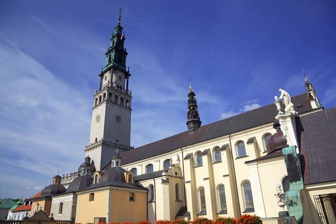From Krakow to Black Madonna 5-8 People - Key Points