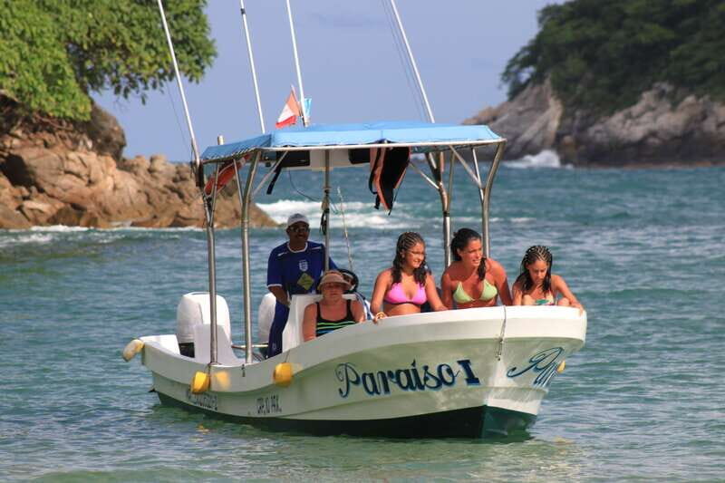 From La Crucecita: Private Huatulco 7 or 5 Bays Boat Trip - Key Points