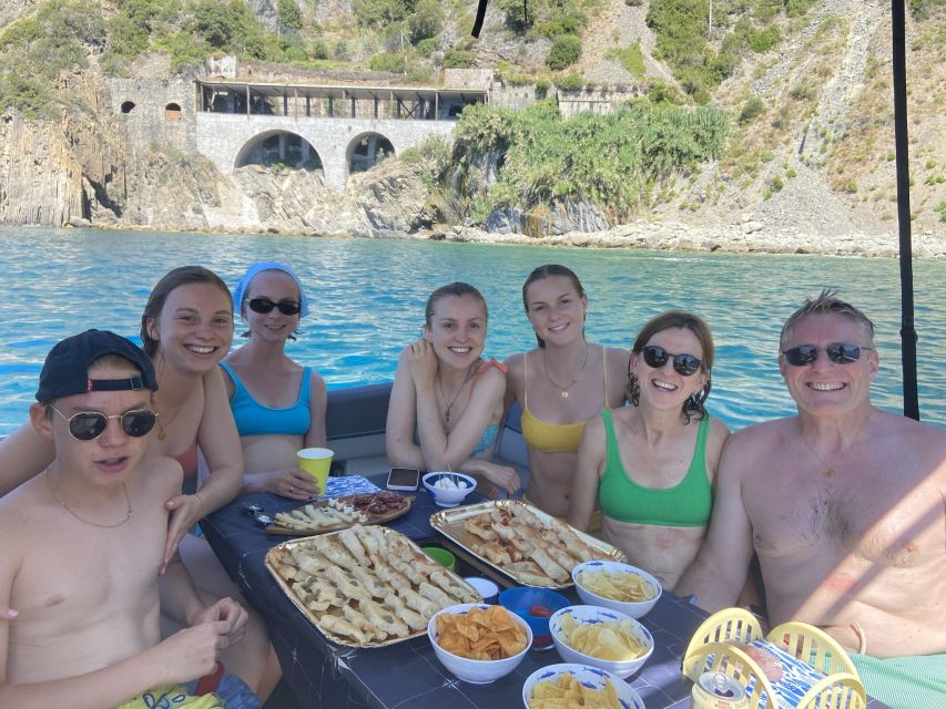 From La Spezia: Private Portofino Cruise W/ Lunch and Drinks - Inclusions in the Private Portofino Cruise