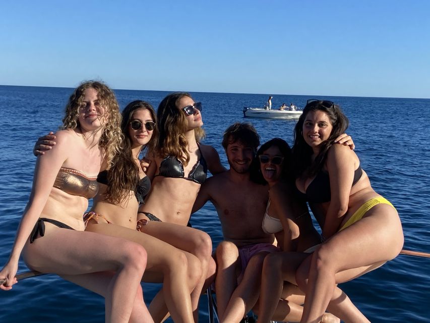From La Spezia: Private Portofino Cruise W/ Lunch and Drinks - Frequently Asked Questions