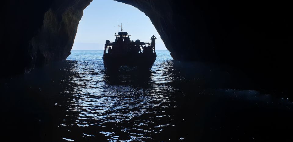 From Lagos: Family-Friendly Catamaran Tour of Benagil - Crystal Clear Waters