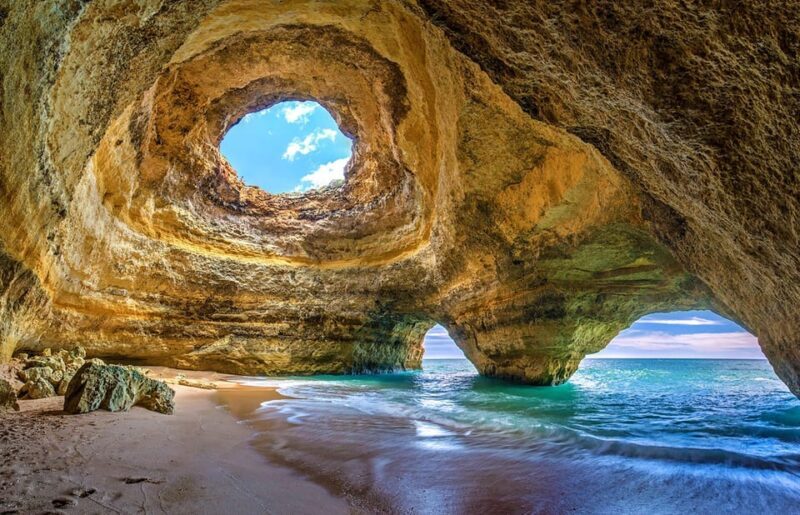 From Lagos: Scenic Cruise to the Benagil and Carvoeiro Caves - An In-Depth Look at the Algarve Coastline