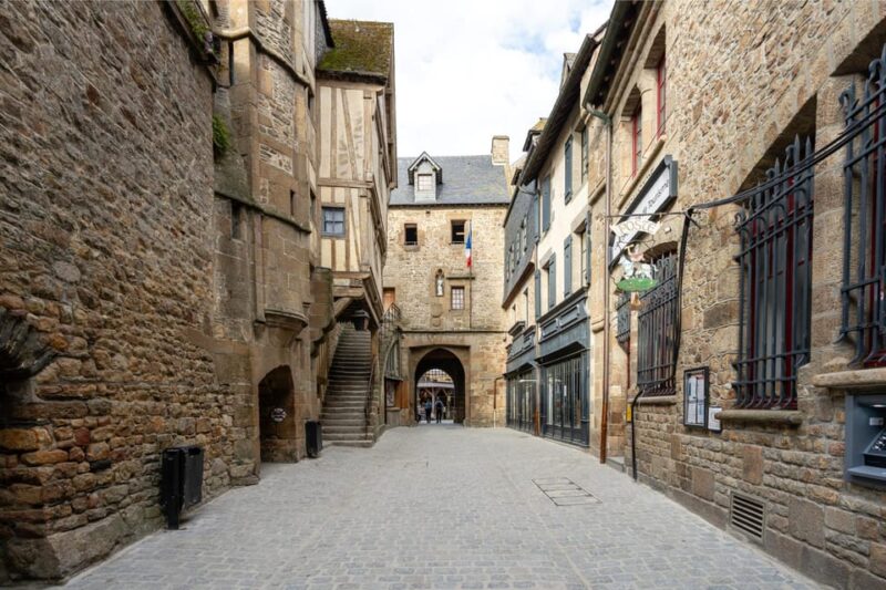 From Le Havre: Mont St Michel Private Excursion - Scenic Drive Through Normandy Countryside