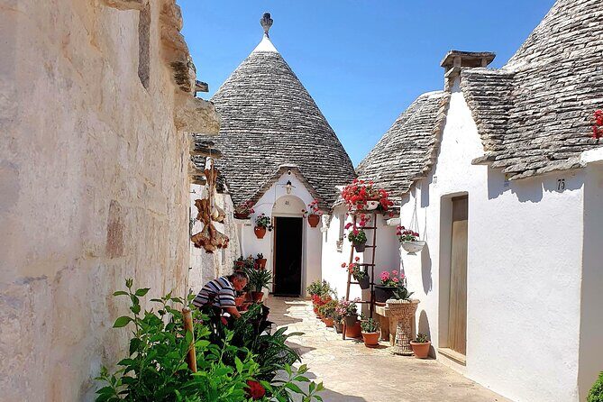 From Lecce: Alberobello, Locorotondo, Ostuni & Apulian brunch - The Itinerary: A Closer Look