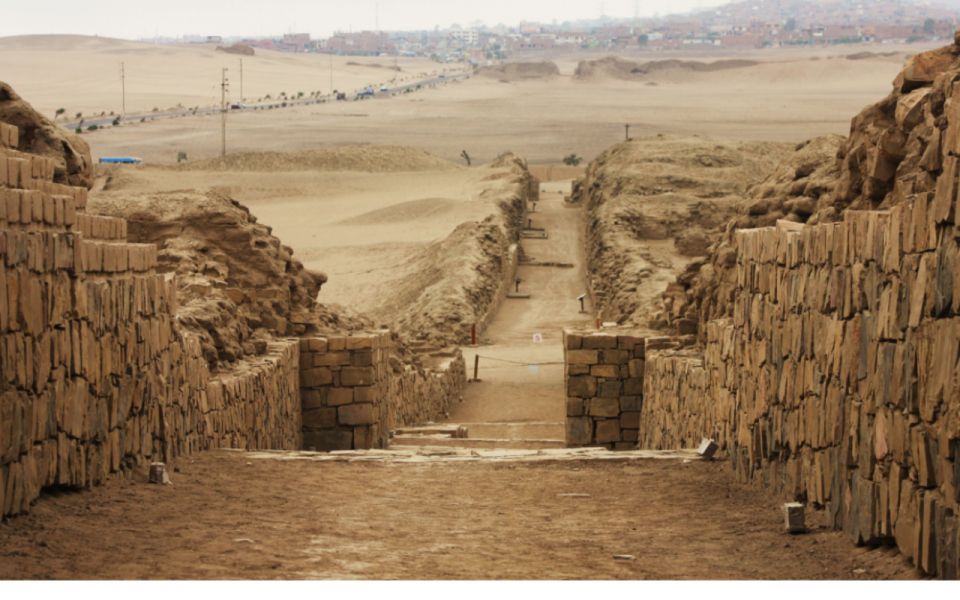 From Lima: Pachacamac Inka Pyramids & The Larco Museum Tour - Visitor Guidelines