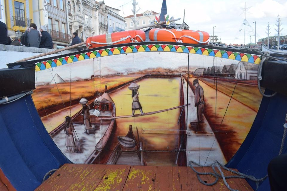 From Lisbon: Aveiro and Coimbra Food Experience - Boat Ride in Aveiro