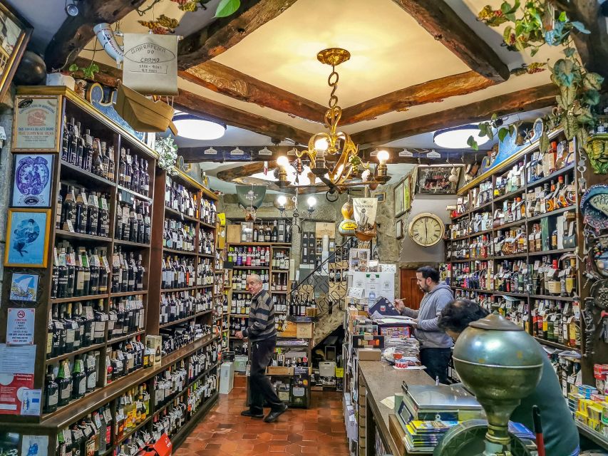 From Lisbon: Discover the Charm of Douro Valley - Exclusive Wine Tasting Experience