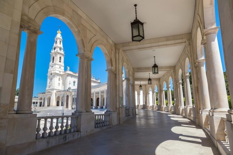 From Lisbon: Fátima and Óbidos Private Day Trip - FAQ
