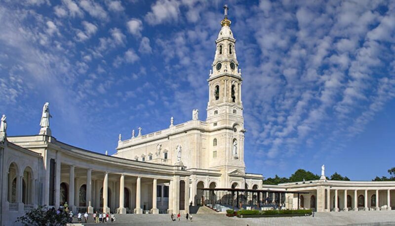 From Lisbon: Fatima, Nazaré and Óbidos Full Day Private Tour - Who Will Appreciate This Tour?