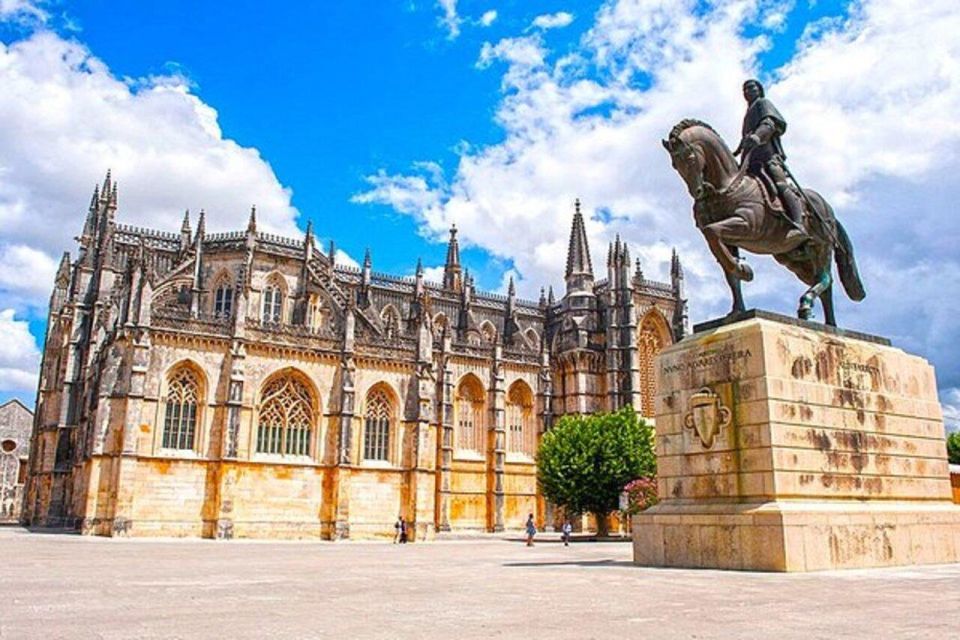 From Lisbon: Fátima, Nazaré & Óbidos Full-Day Private Tour - Batalha Monastery