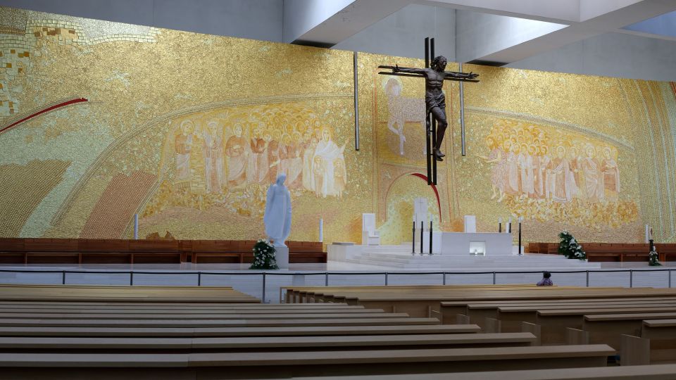 From Lisbon: Fátima Self-Guided History Tour - Explore the Historic Chapels