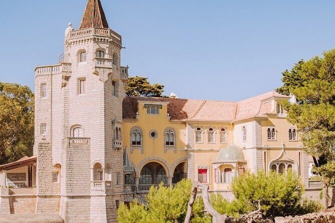 From Lisbon: Full Day in Sintra Cascais and Estoril - Transportation and Group Dynamics