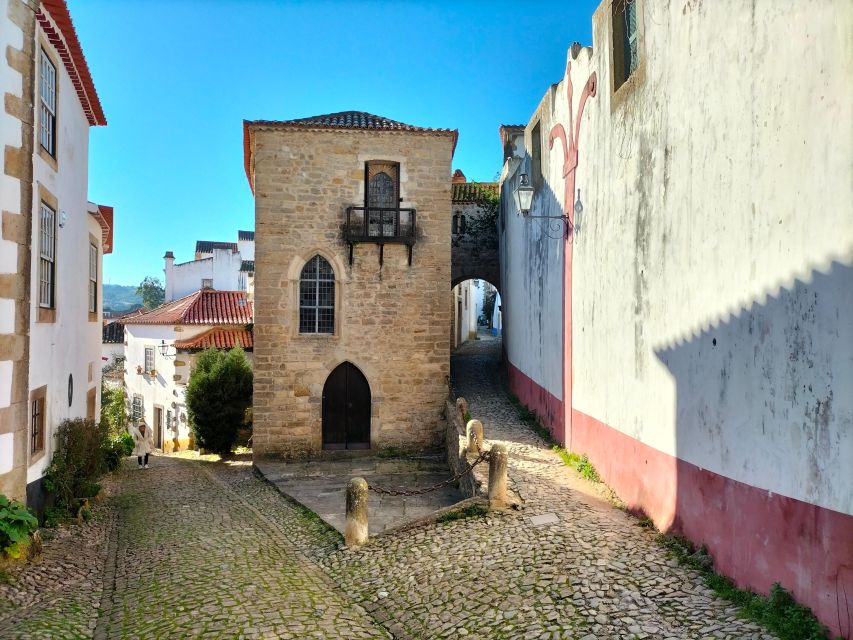 From Lisbon: Half-Day Private Eco-Tour to Óbidos by SUV - Key Points