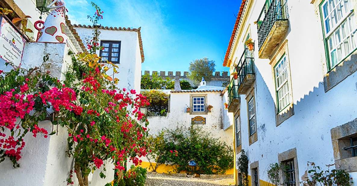 From Lisbon: Nazaré and Óbidos Private Tour in a Premium Car - Exploring Nazaré