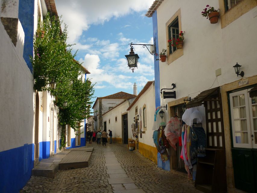 From Lisbon: Obidos and Tomar Day Trip With Transfer - Tasting the Local Liqueur