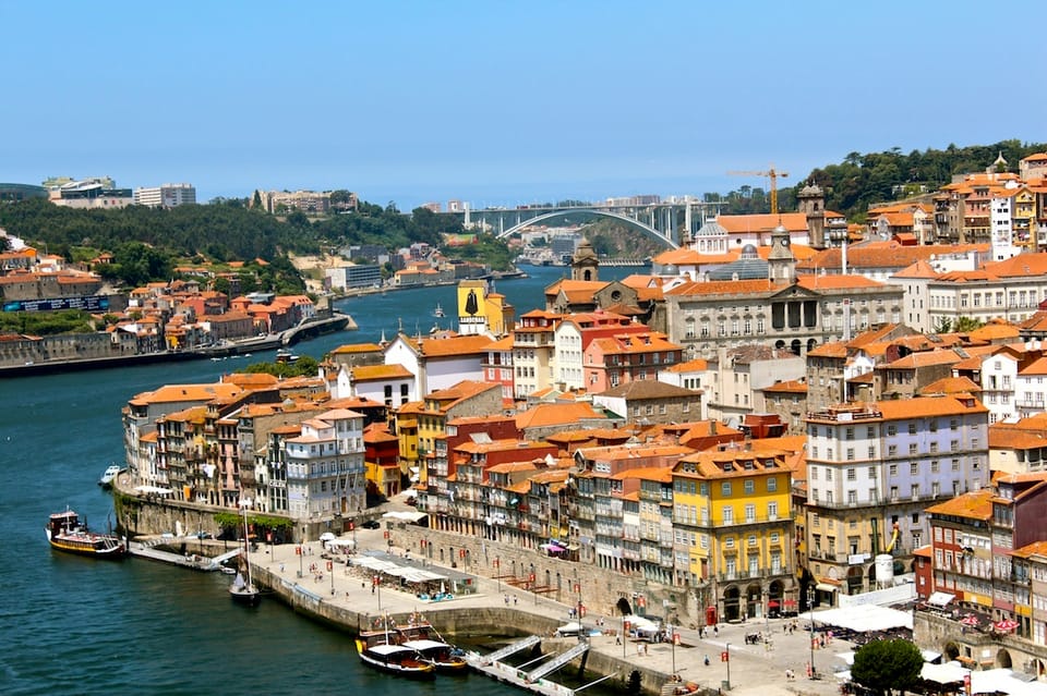 From Lisbon: Porto City Tour and Wine Tasting - Discovering Porto on a Day Trip