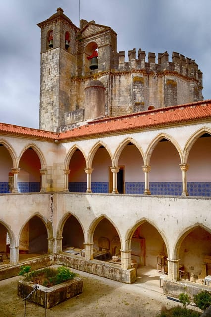 From Lisbon: Privat Knights Templar Castle & Tomar Day Trip - Key Points