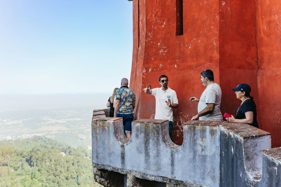 From Lisbon: Sintra and Cascais Small Group Full-Day Tour - Discovering Cascais