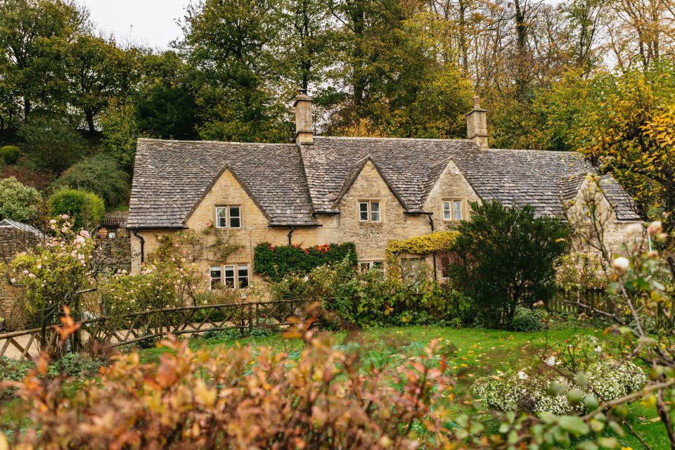 From London: Full-Day Cotswolds Tour With 2-Course Lunch - Meeting Point and Check-in