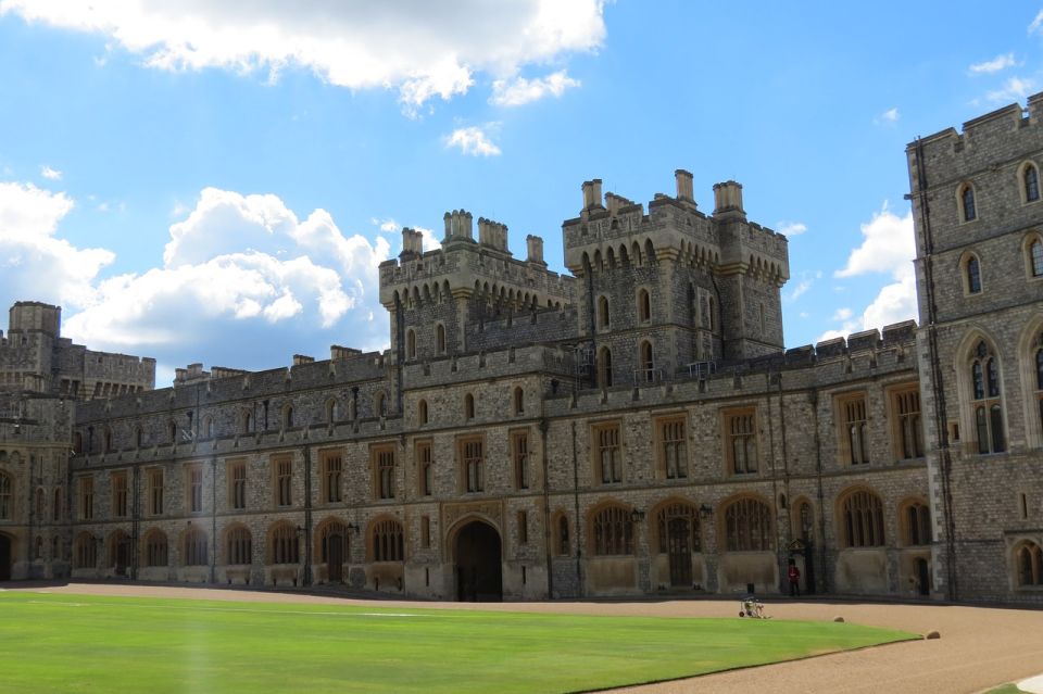 From London: Half-Day Trip to Windsor With Castle Tickets - Meeting Point Details
