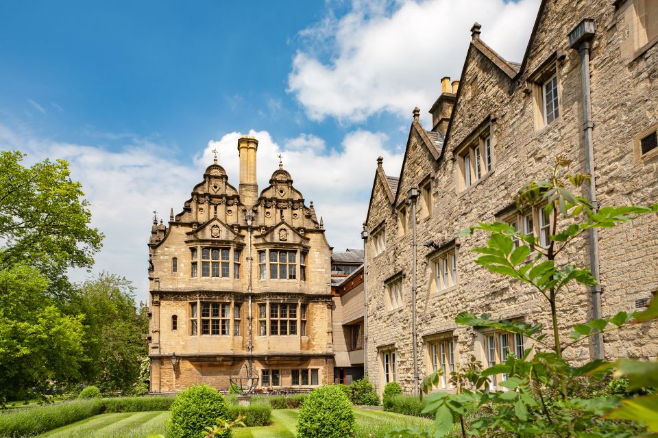 From London: Oxford Highlights Private Half-Day Guided Tour - Notable Alumni of Oxford