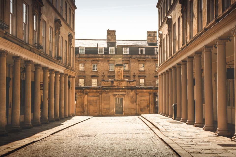 From London: Windsor, Stonehenge, Bath & Oxford 2-Day Tour - Booking and Cancellation Policy