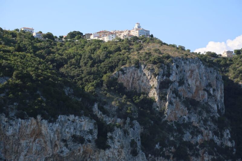 From Lovran/Opatija: Boat Tour to a Little Blue Cave - FAQ