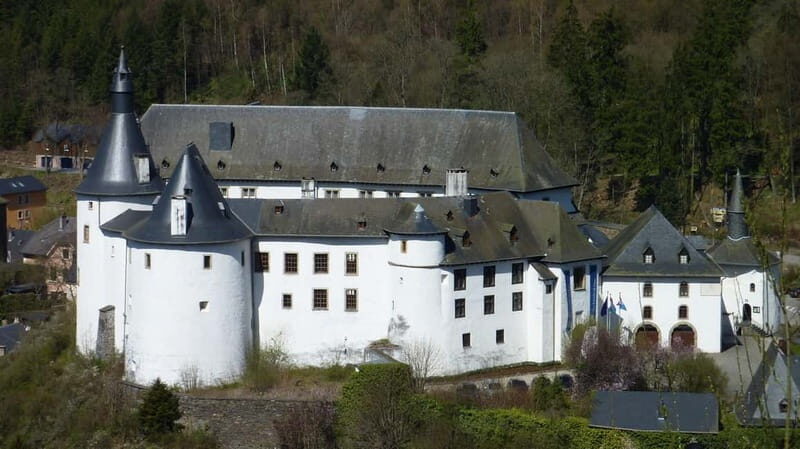 From Luxembourg City: Castles of Luxembourg Day Tour - Who Should Consider This Tour?