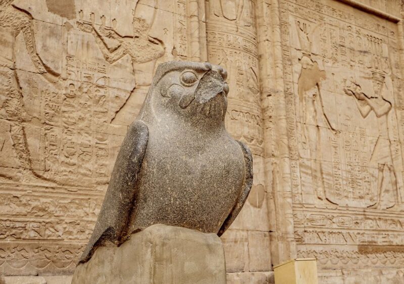 From Luxor: Private Day Trip to Edfu and Kom Ombo - Transportation Details