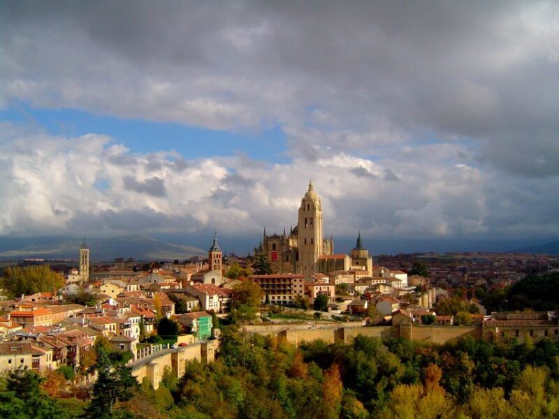 From Madrid: Ávila and Segovia Guided Day Trip - Discovering Ávila and Segovia: What’s in Store