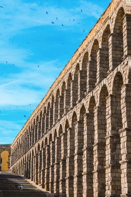 From Madrid: Ávila and Segovia Guided Day Trip - FAQ