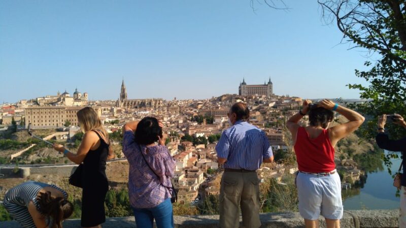 From Madrid: Day Trip to Segovia and Toledo - Guided Experience
