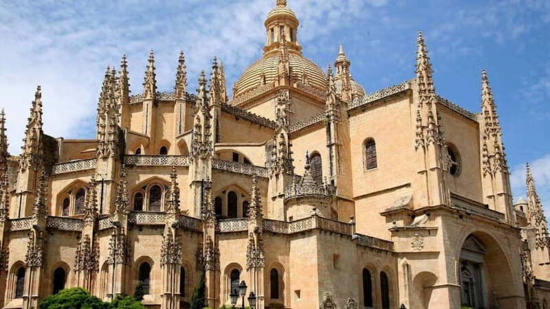 From Madrid: Excursion to Toledo and Segovia, two most visited destinations - Key Points