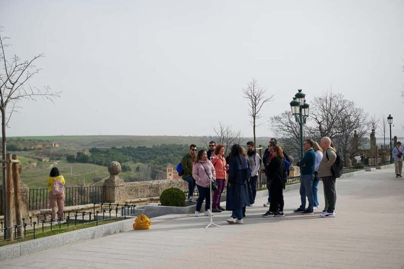 From Madrid: Full Day Trip to Segovia and Toledo - What Reviewers Say
