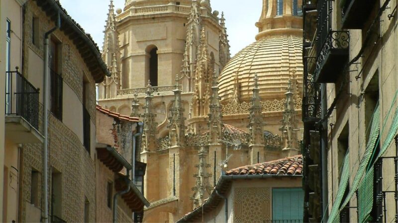 From Madrid: Full Day Trip to Segovia and Toledo - Itinerary Details