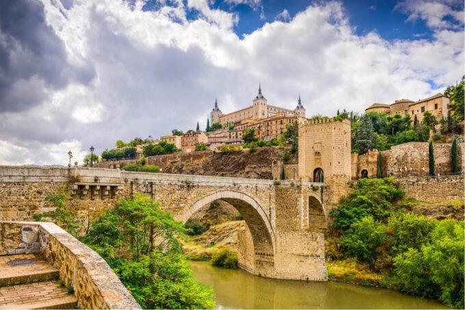 From Madrid: Full Day Trip to Segovia and Toledo - Included and Excluded Services