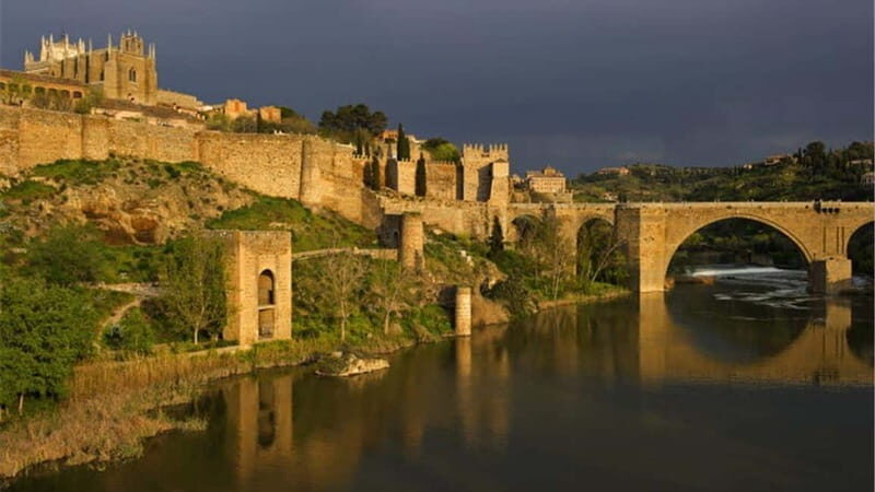 From Madrid: Toledo Private Full-Day Tour with Pickup - The Value of a Private, Customizable Experience