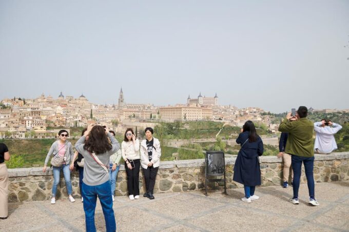 From Madrid: Toledo Tour With Wine Tasting and 3 Monuments - Exploring Toledo: Must-See Monuments