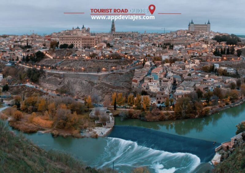 From Madrid: Tour Private Toledo & Segovia - Key Stops in Toledo