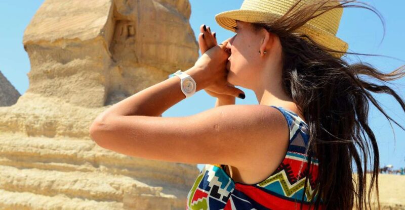 From Makadi Bay: 2-Days Cairo and Giza Top Attractions Tour - Day 1 Itinerary
