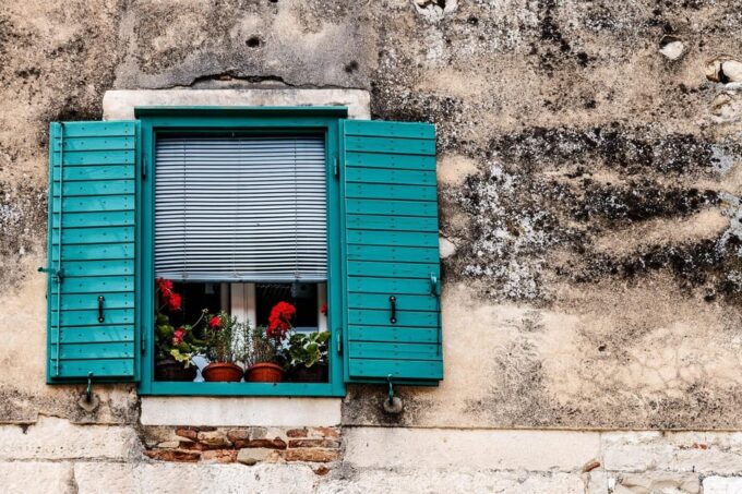 From Makarska : Split City Guided Tour & Free Time - Booking Information
