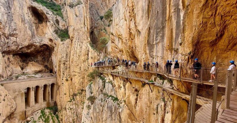 From Málaga: Caminito Del Rey Guided Day Trip - Preparing for the Excursion