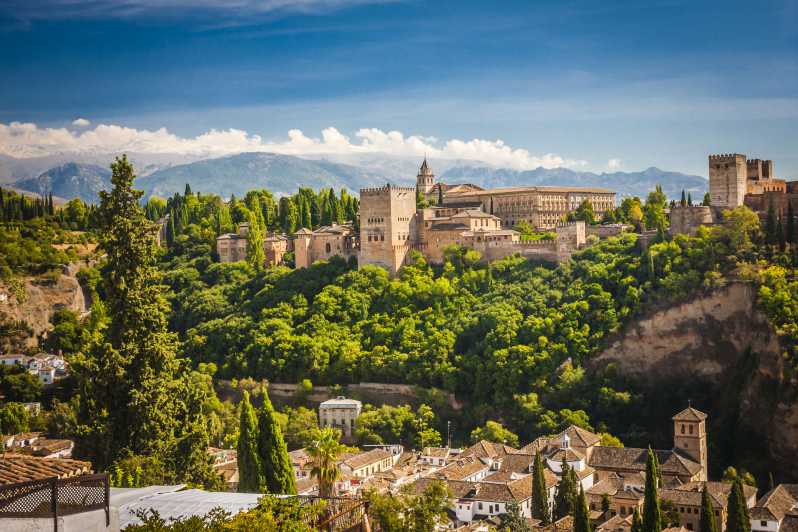 From Malaga: Day Trip to Alhambra by Bus With Entry Tickets - Tour Overview and Pricing