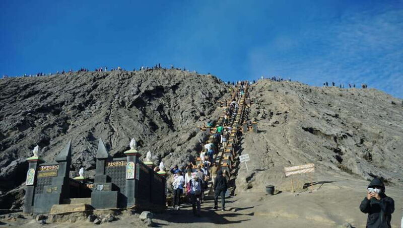 From Malang: Mount Bromo and Ijen 2D1N Shared Guided Tour - The Sum Up