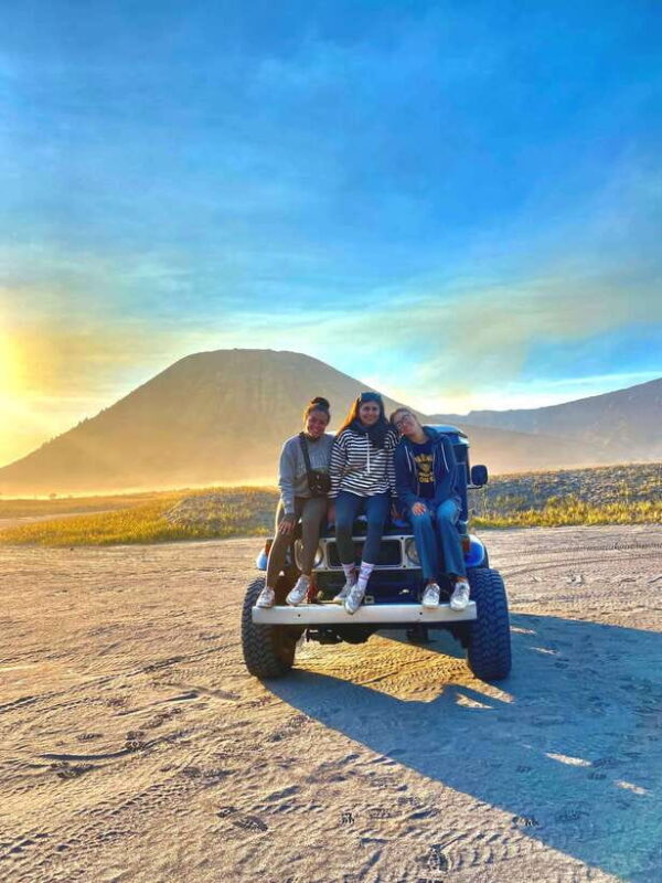 From Malang: Shared Bromo Sunrise Tour with Breakfast - The Experience in Detail
