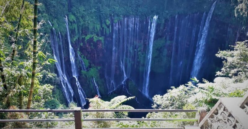 From Malang: Tumpak Sewu Waterfalls Private Tour - Location and Pricing