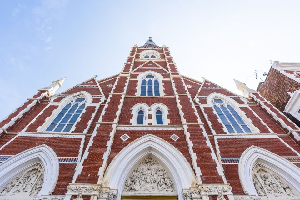 From Manhattan: Bronx, Queens and Brooklyn Half-Day Tour - Discovering Greenpoint and Williamsburg